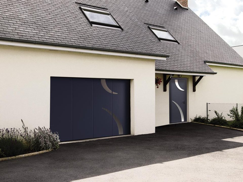 porte-de-garage-aluminium-verre-clair-(1)