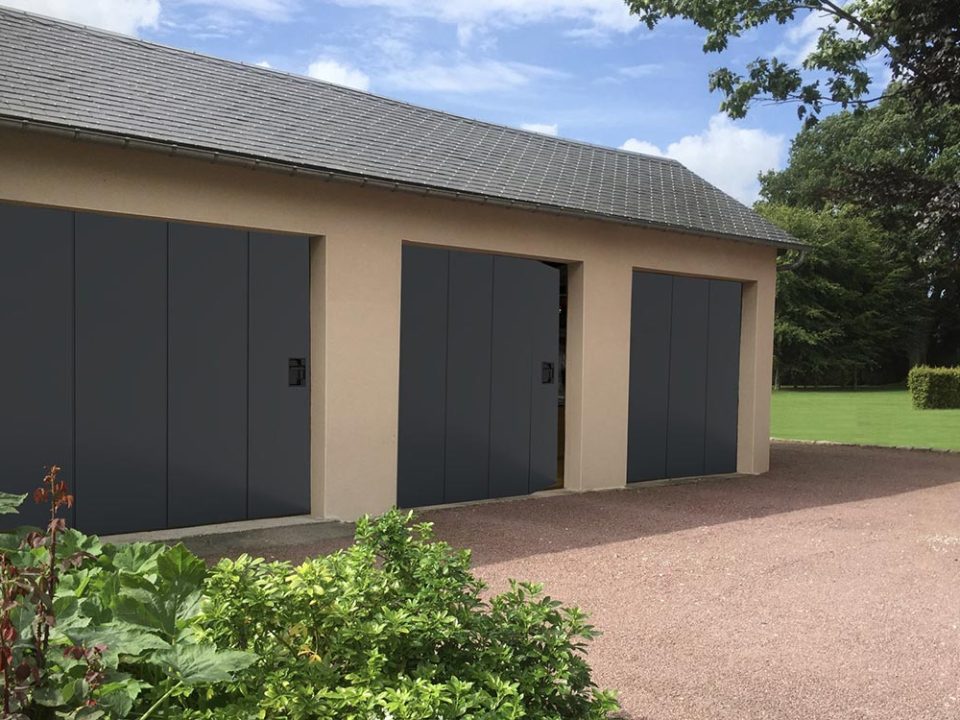 porte-de-garage-aluminium-verre-clair-(8)